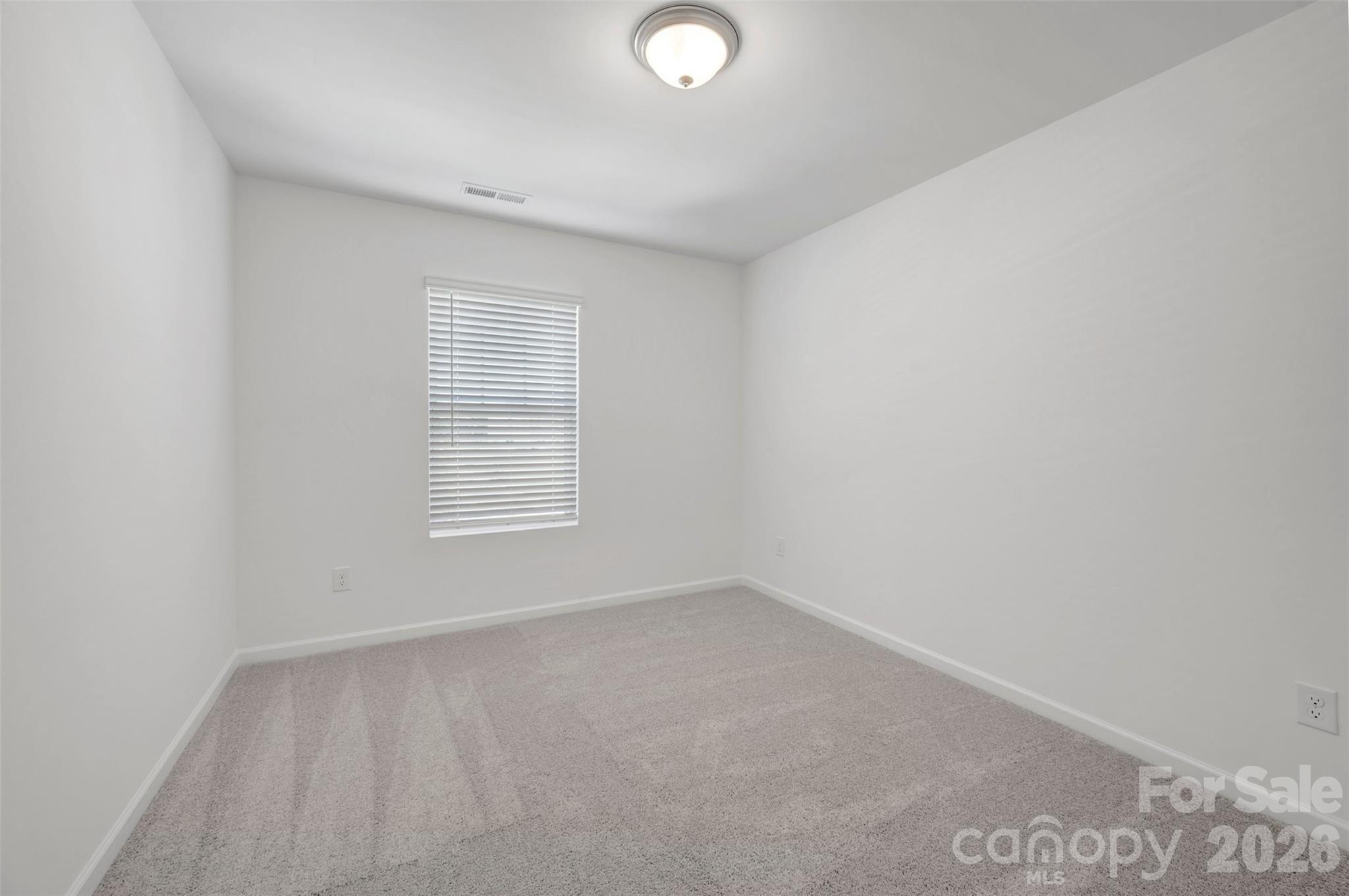781 Kitfox Drive Property Photo 11