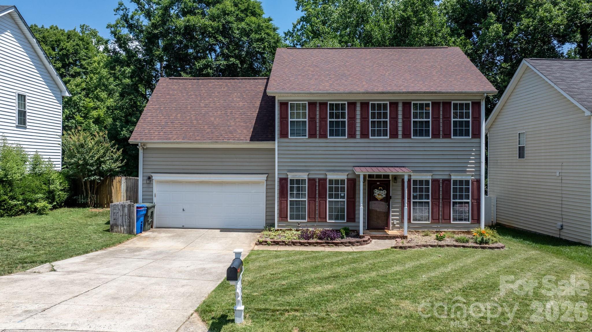 118 Devon Forest Drive Property Photo 1