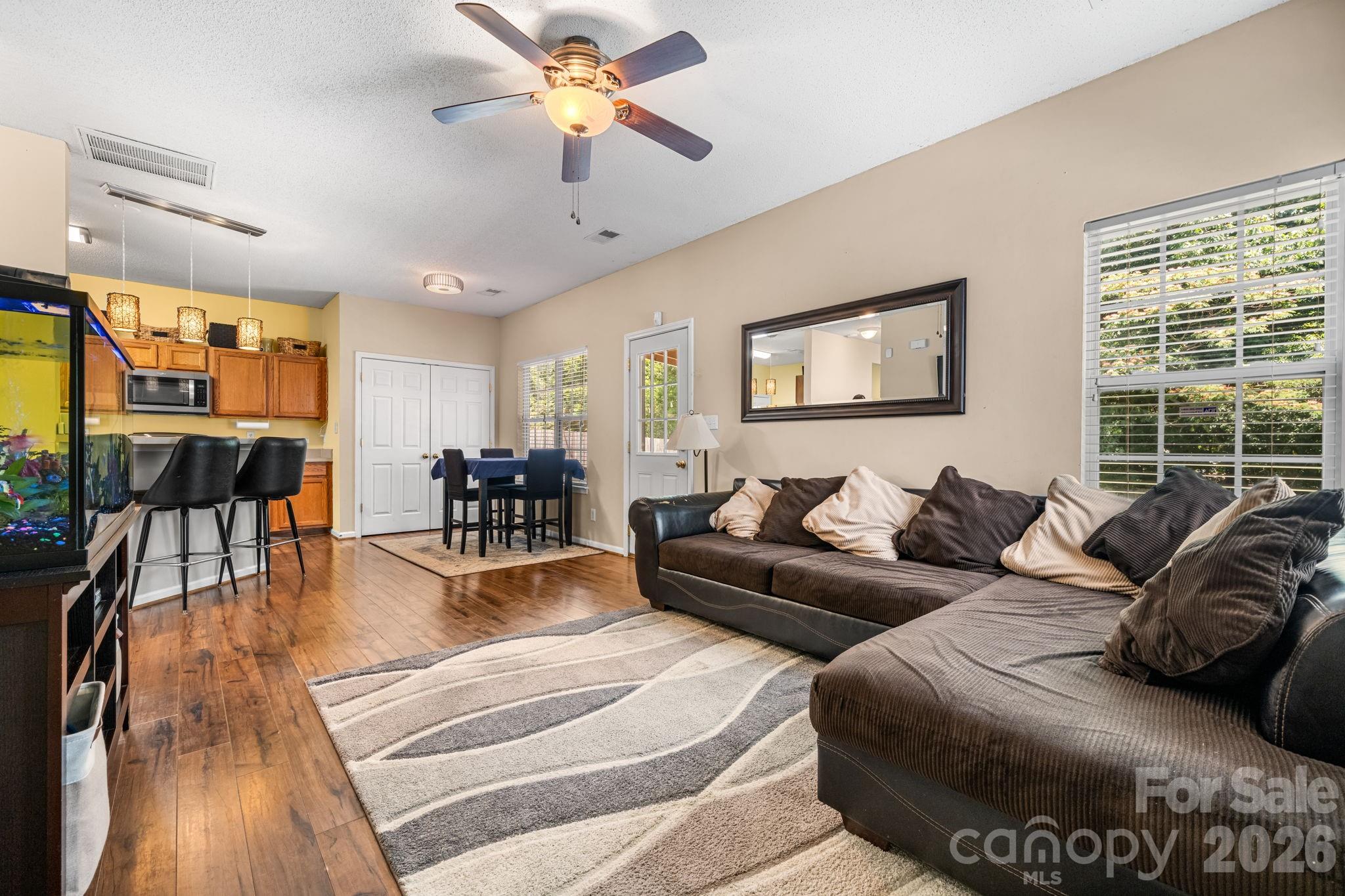 118 Devon Forest Drive Property Photo 2