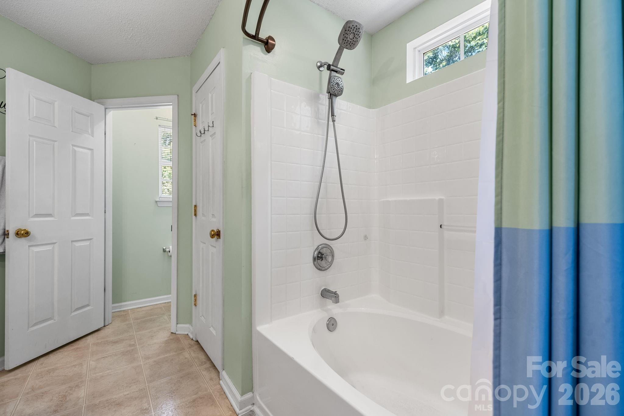 118 Devon Forest Drive Property Photo 15