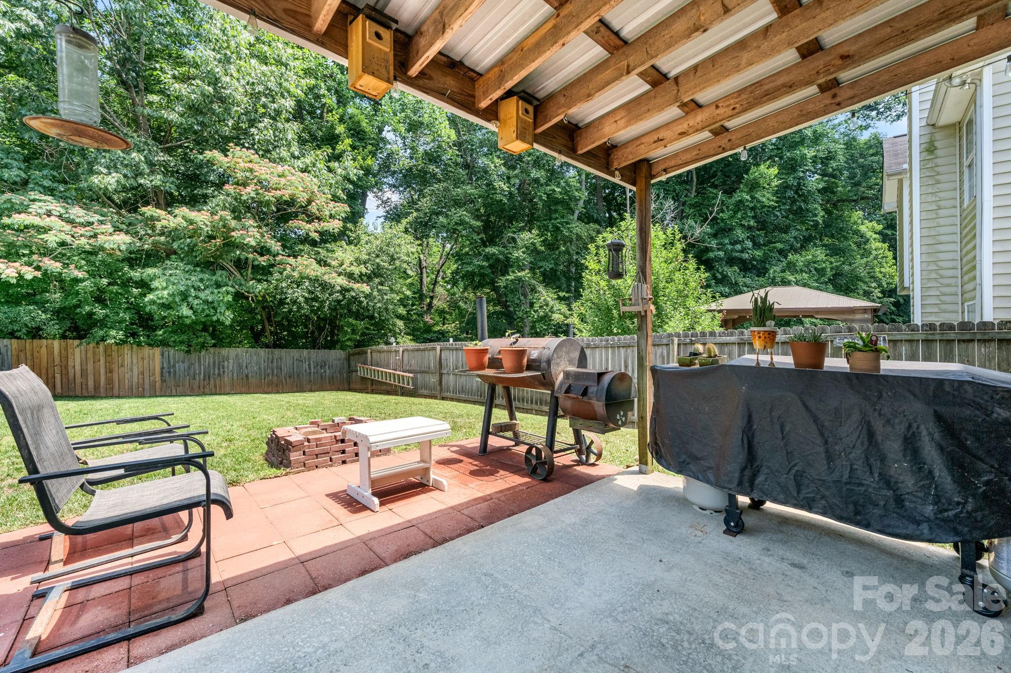 118 Devon Forest Drive Property Photo 23