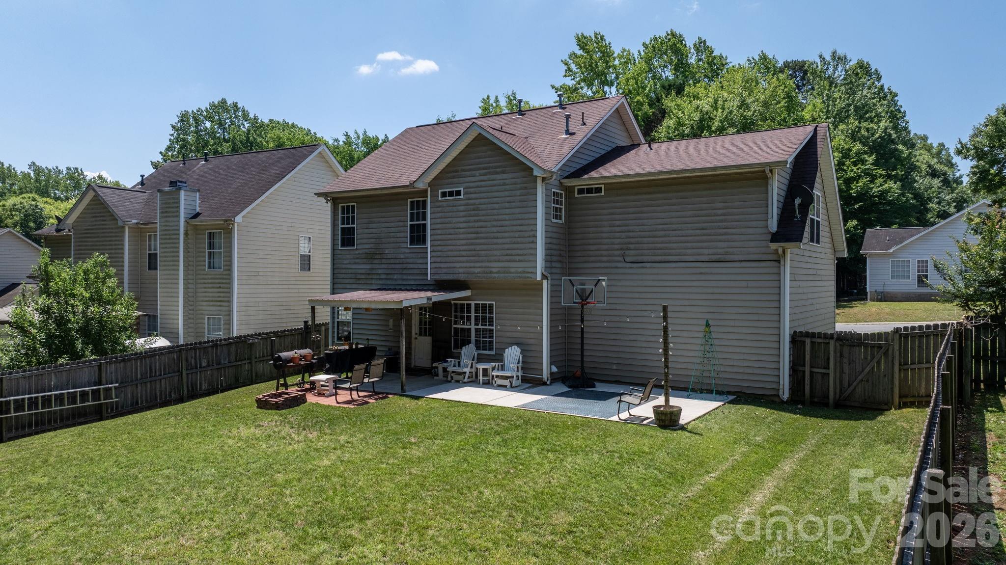 118 Devon Forest Drive Property Photo 25