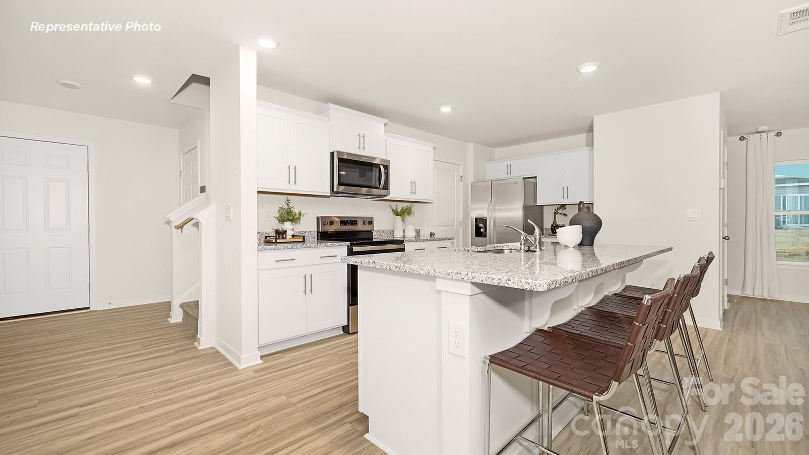 1021 Horizon Lane Property Photo 3