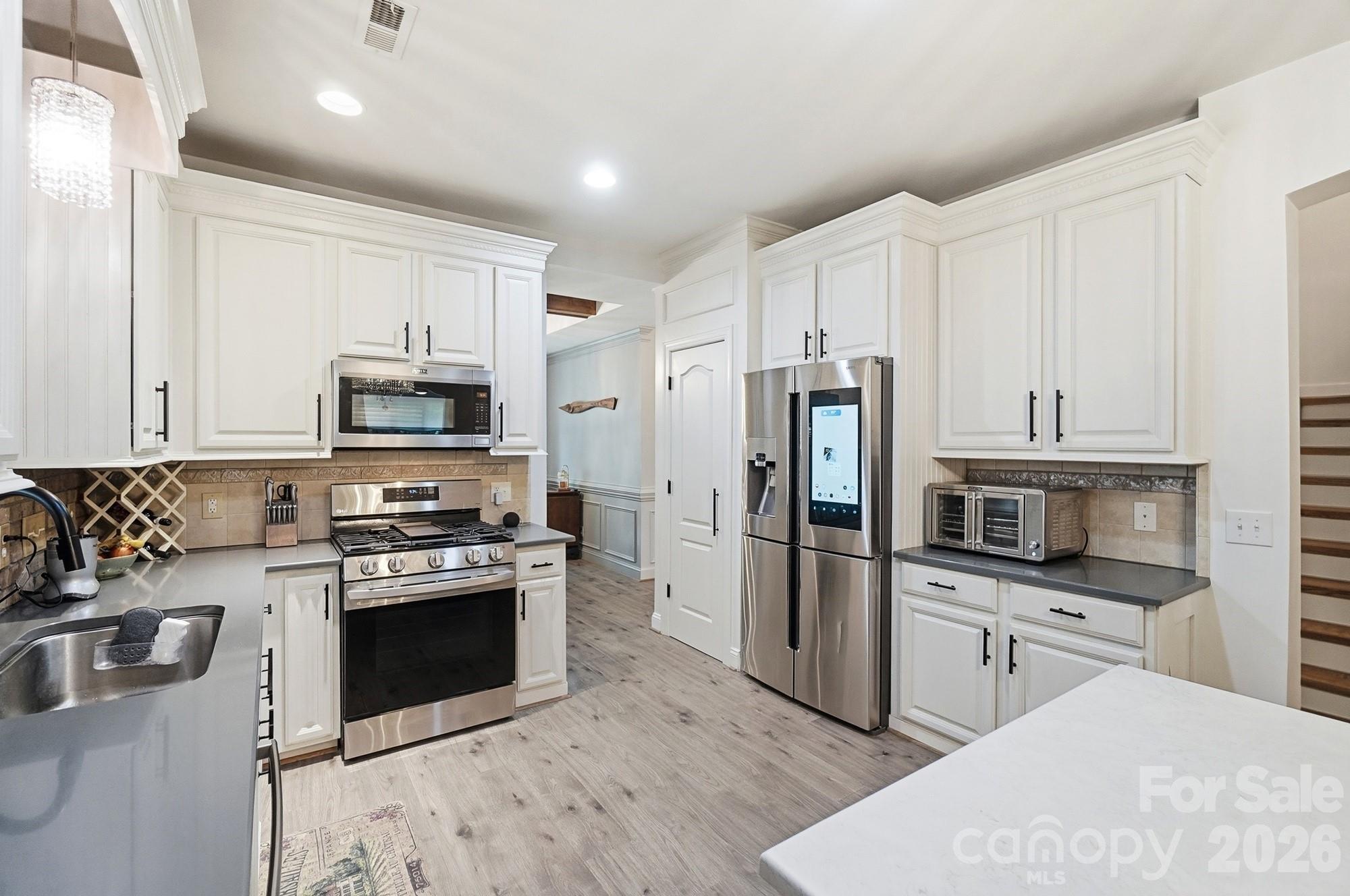 1424 Ridge Haven Road Property Photo 8