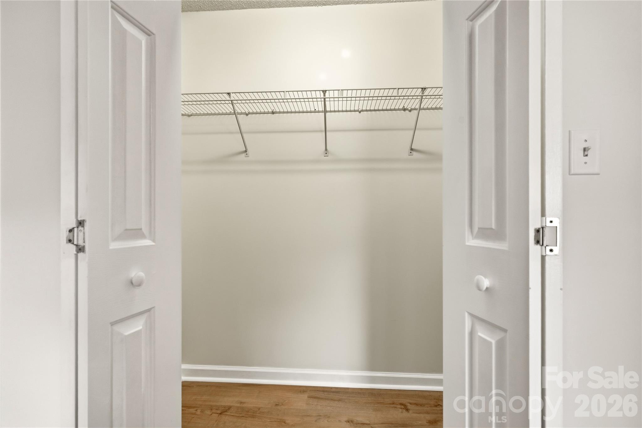 3892 Stoney Creek Drive Property Photo 16
