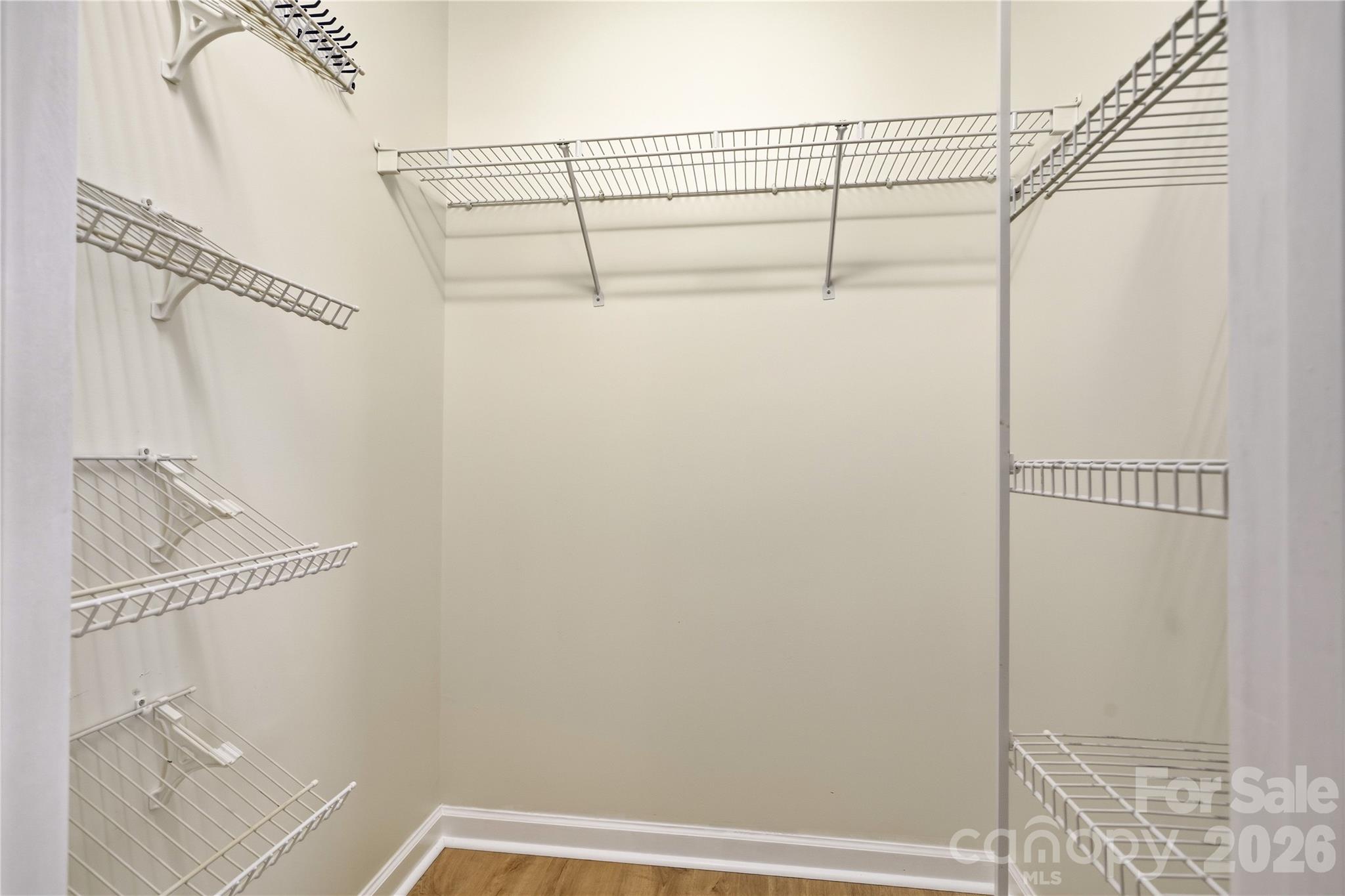 3892 Stoney Creek Drive Property Photo 18