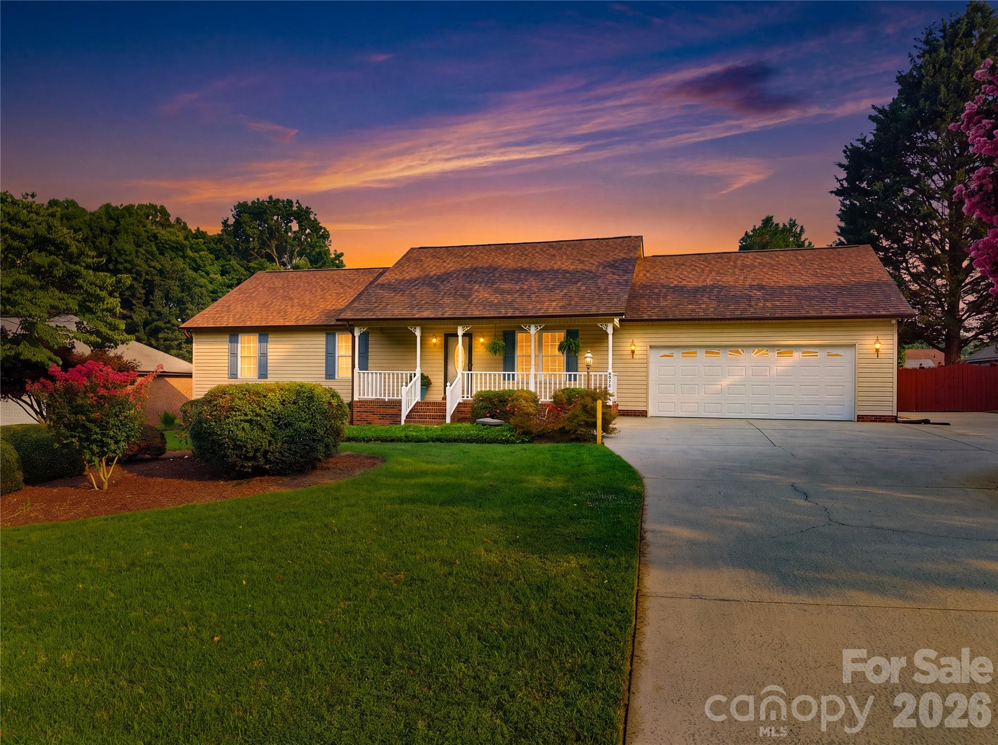 3892 Stoney Creek Drive Property Photo 43