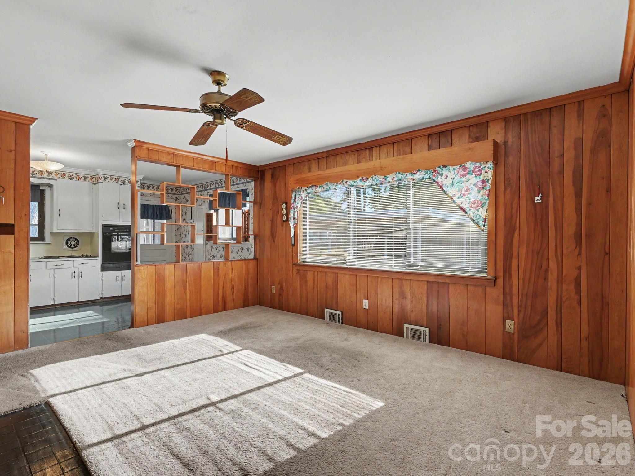 1006 S Main Street Property Photo 20