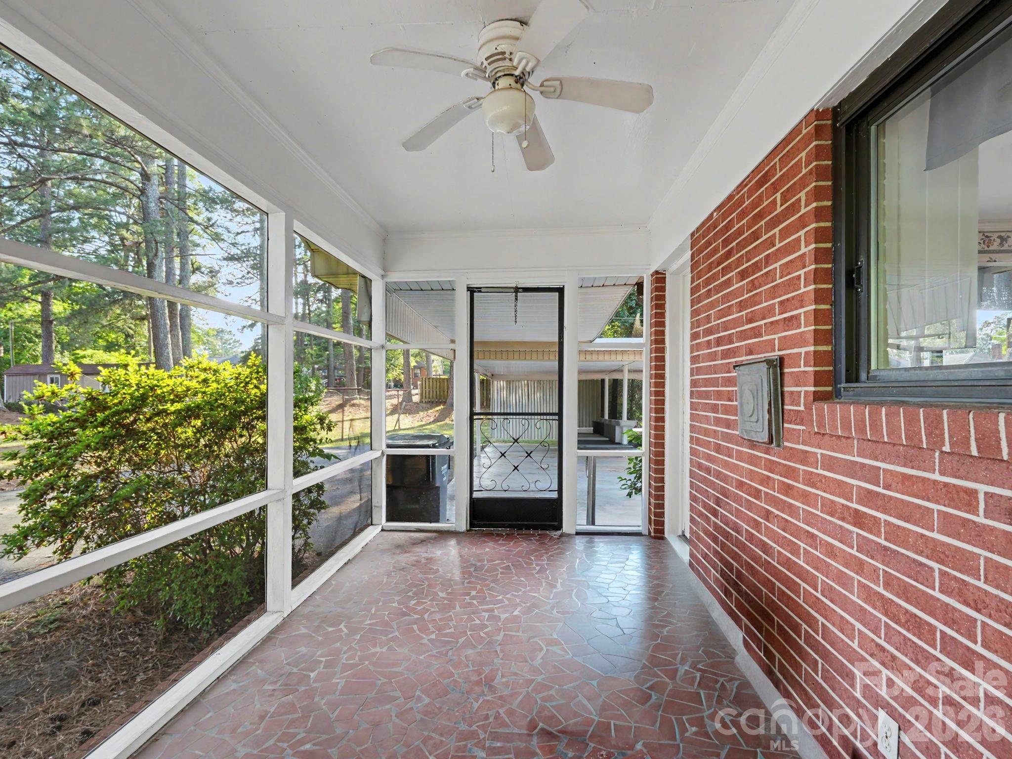 1006 S Main Street Property Photo 40