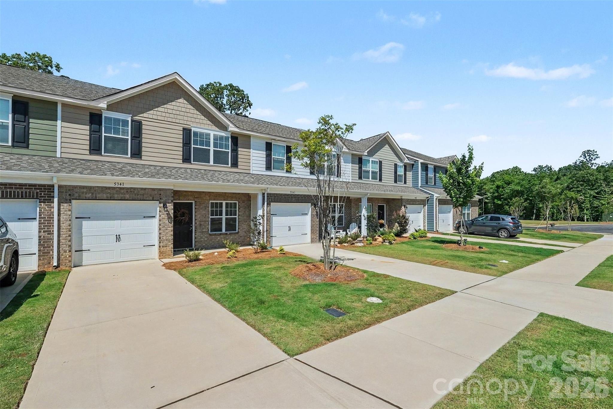 5341 Cherrie Kate Court Property Photo 2