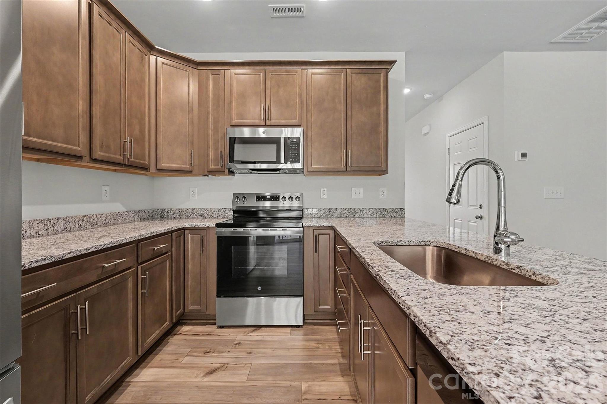 5341 Cherrie Kate Court Property Photo 8