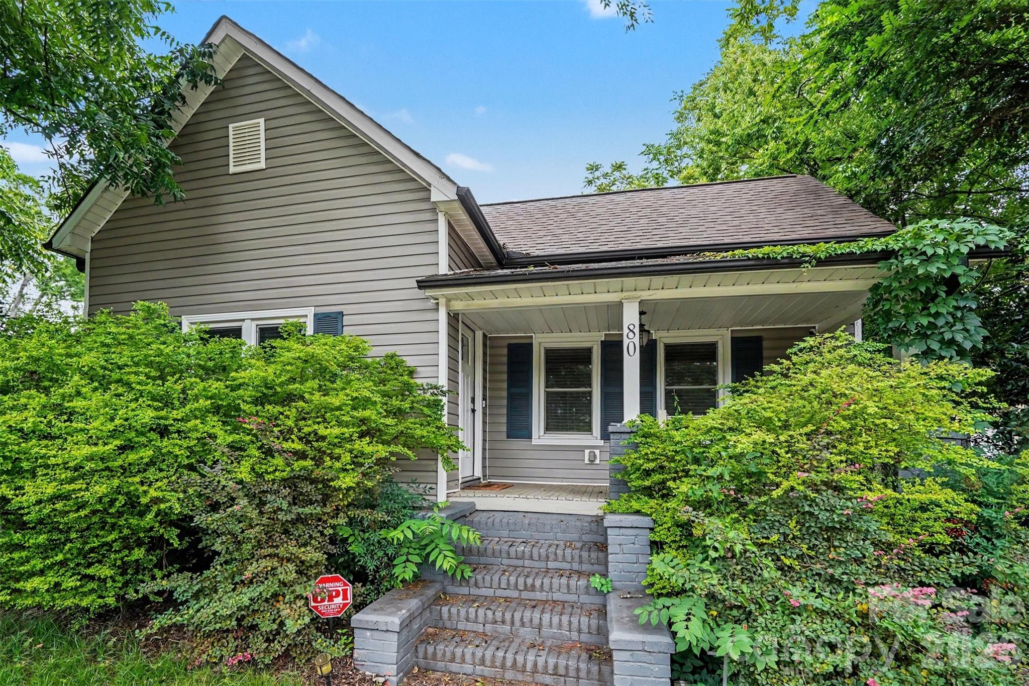 80 Kerr Street Property Photo 1