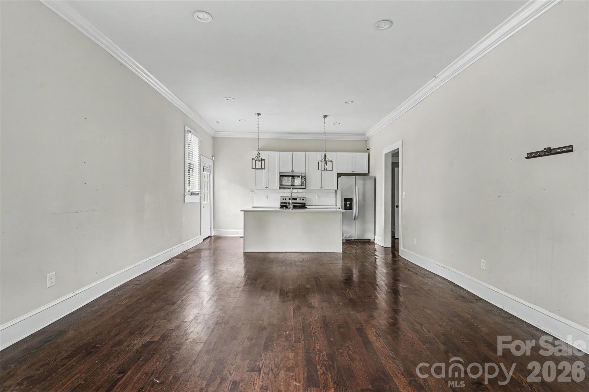 80 Kerr Street Property Photo 11