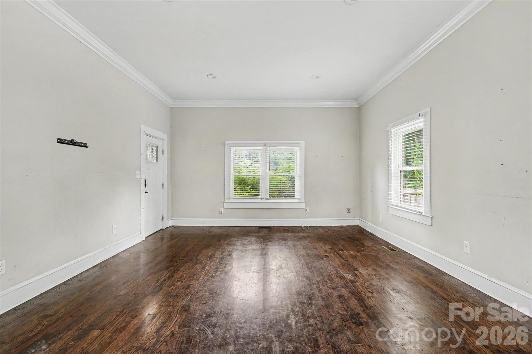 80 Kerr Street Property Photo 15