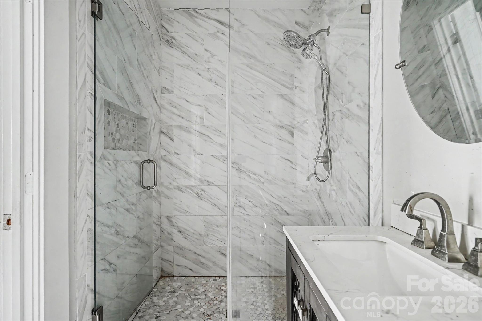 80 Kerr Street Property Photo 21