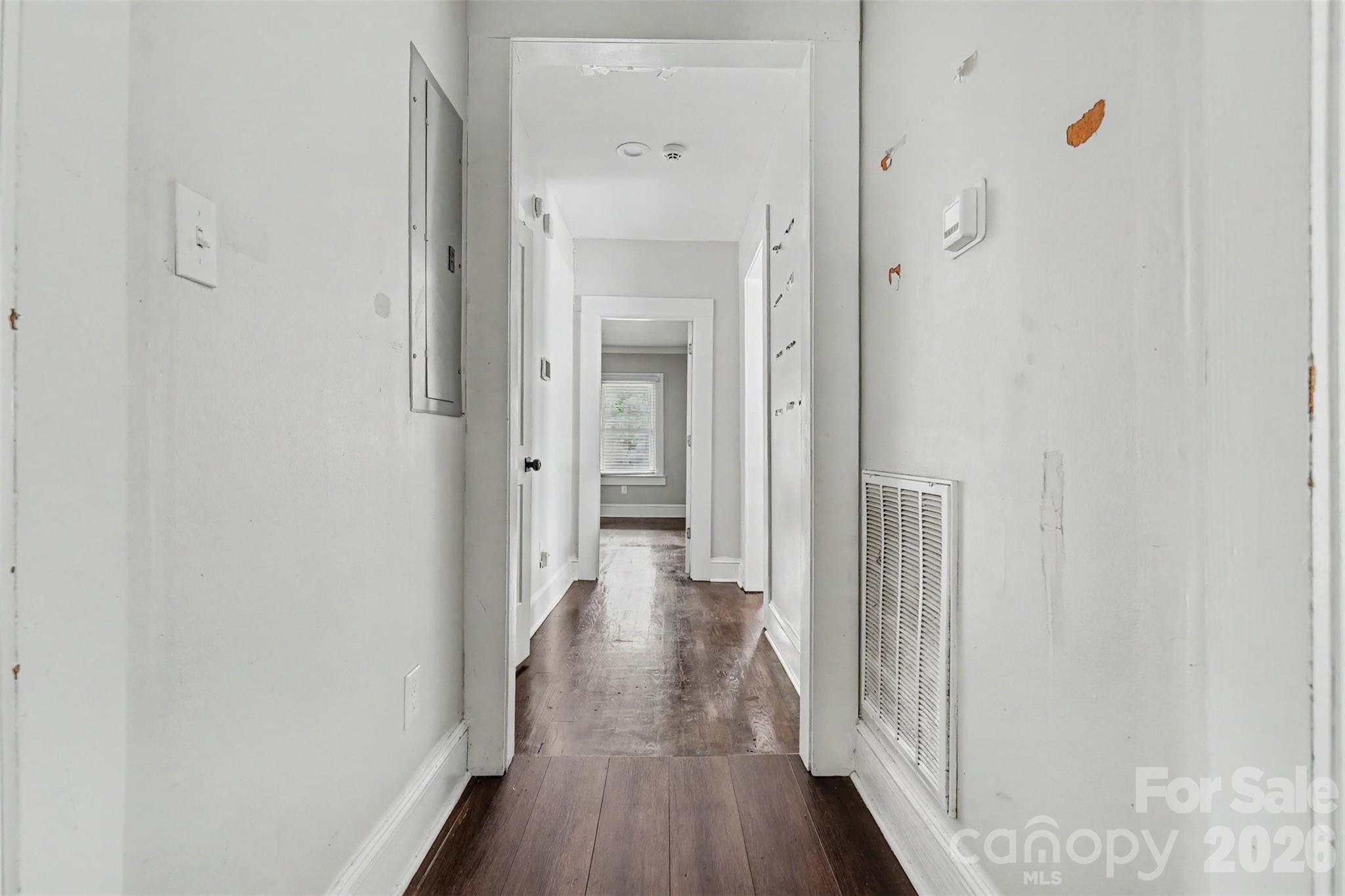 80 Kerr Street Property Photo 28