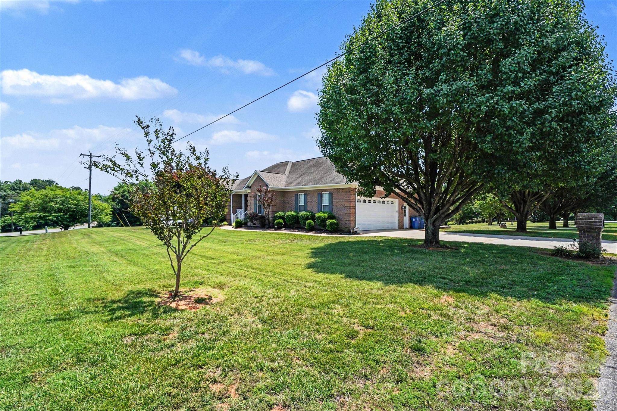 8200 Mt Olive Road Property Photo 3