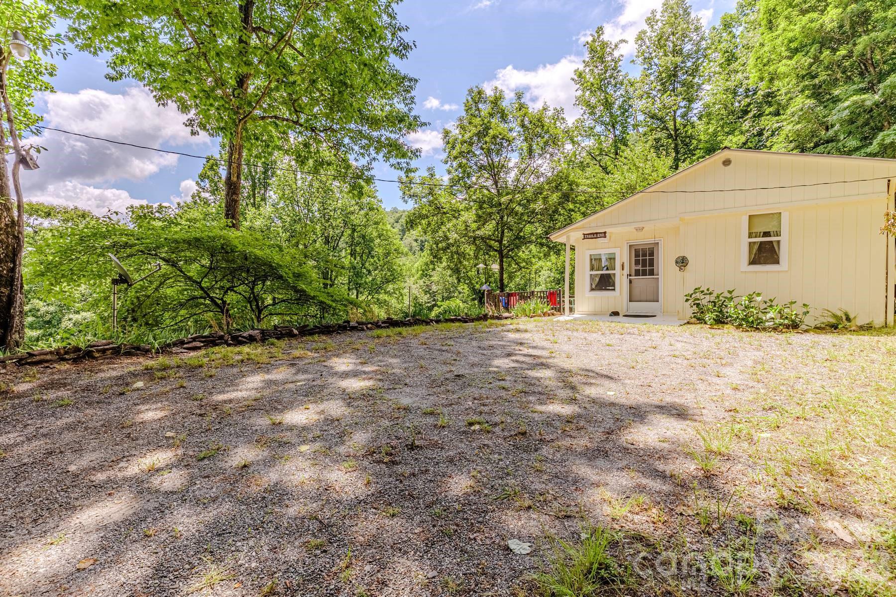 1680 Williamson Road Property Photo 3