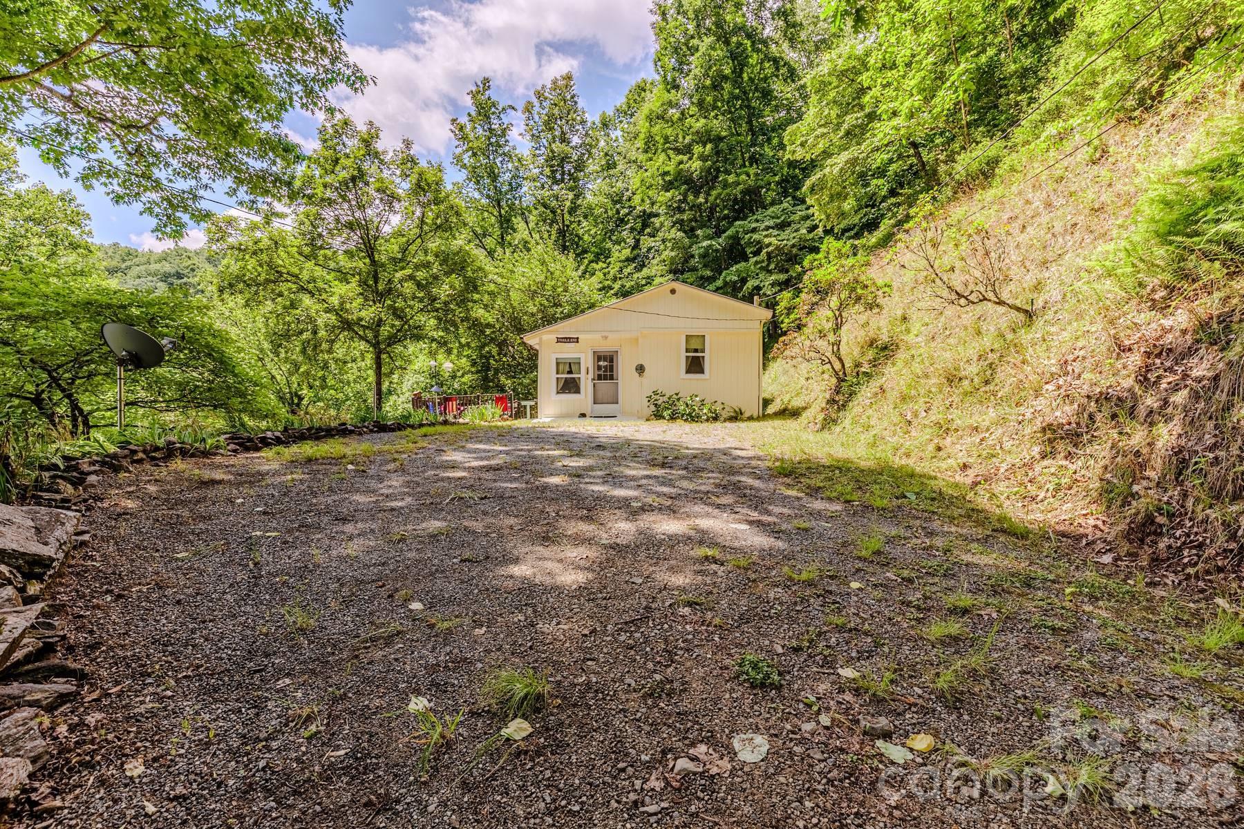 1680 Williamson Road Property Photo 5