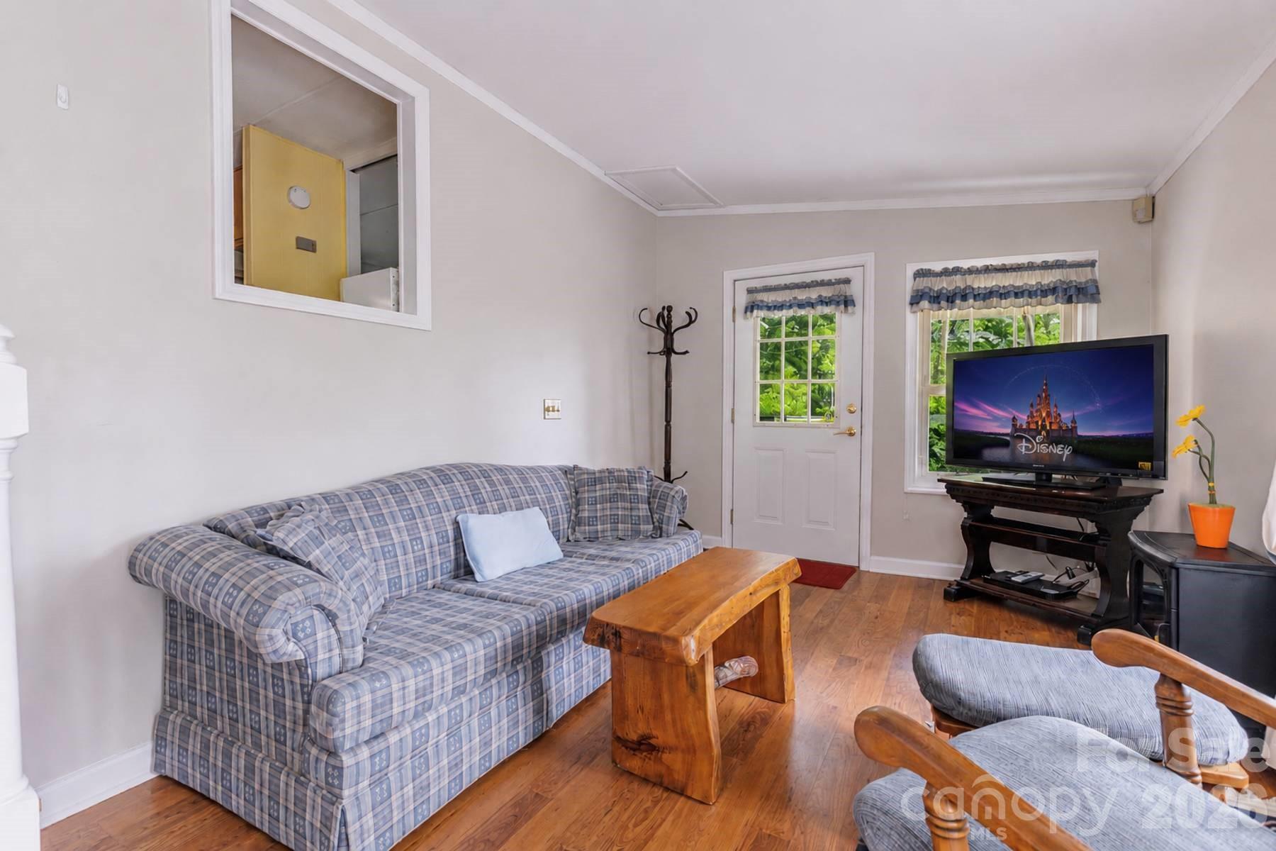 1680 Williamson Road Property Photo 10