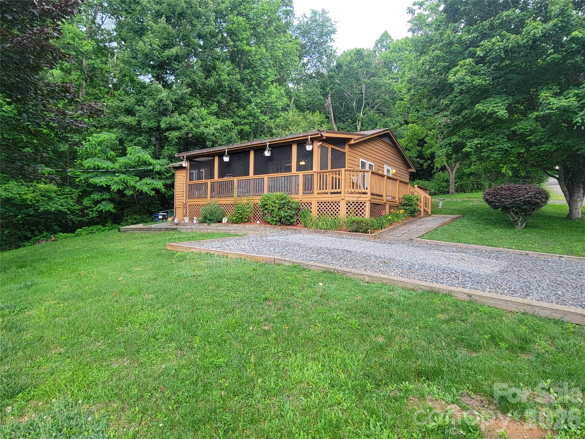 131 Dahlia Lane