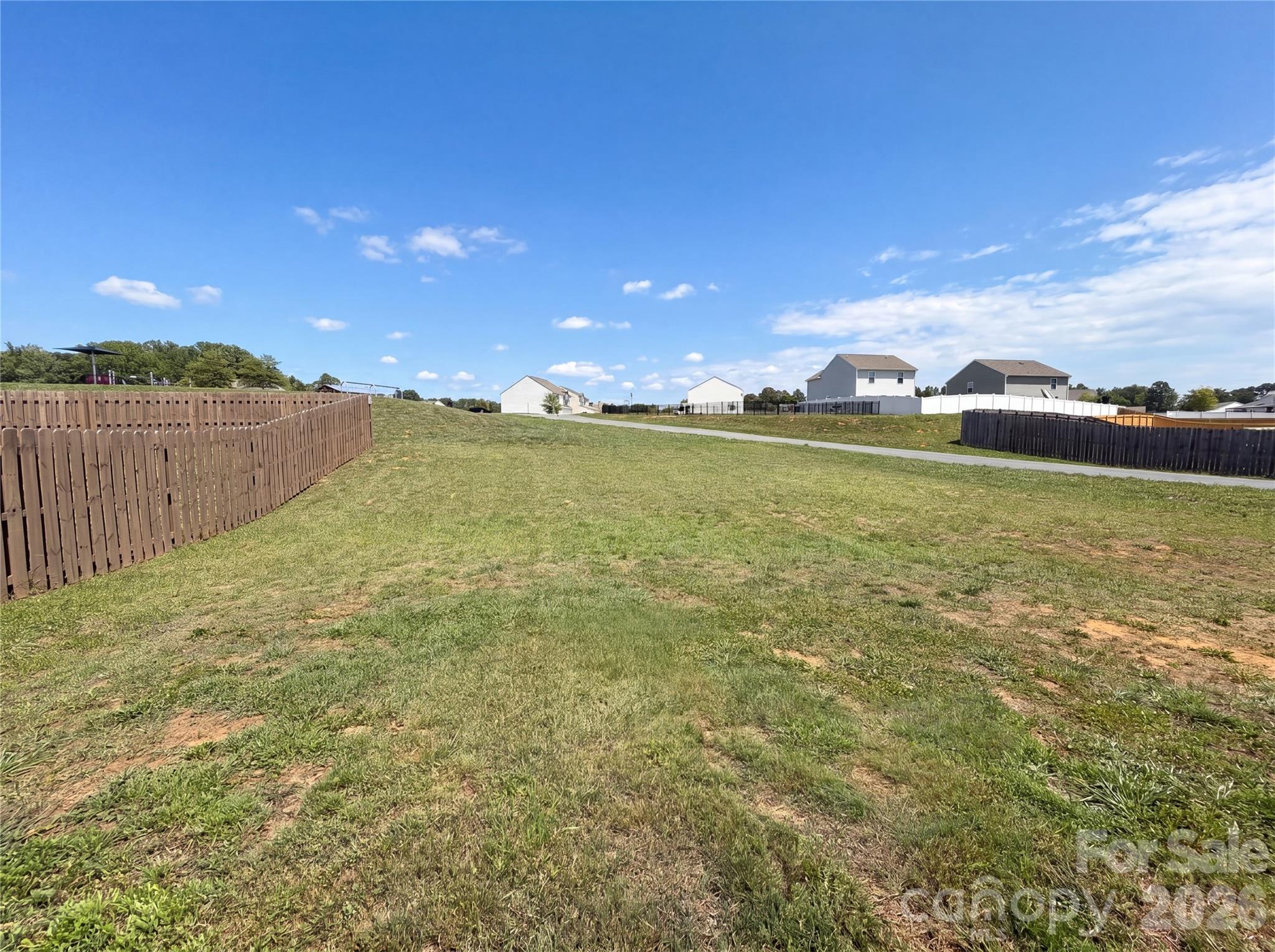 1270 Winding Creek Road Property Photo 18