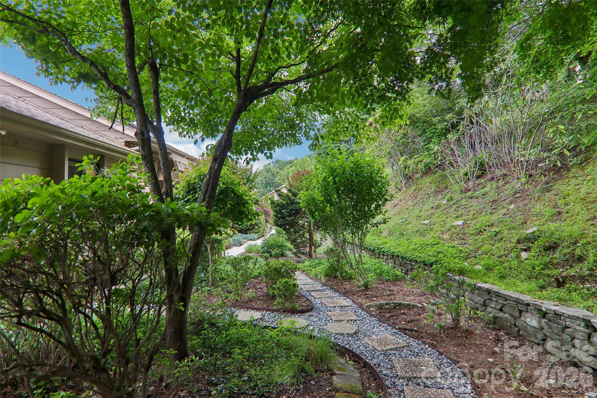 138 Woodbridge Drive Property Photo 7
