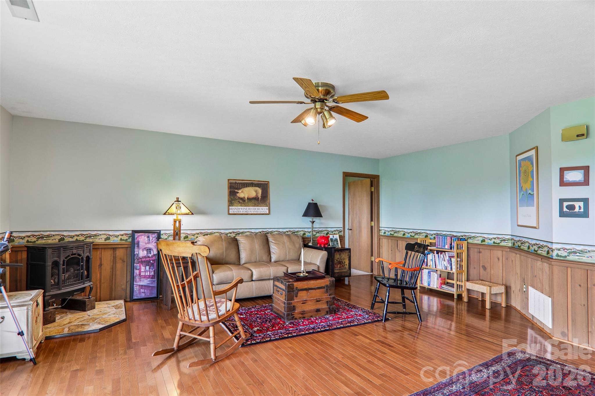 138 Woodbridge Drive Property Photo 38