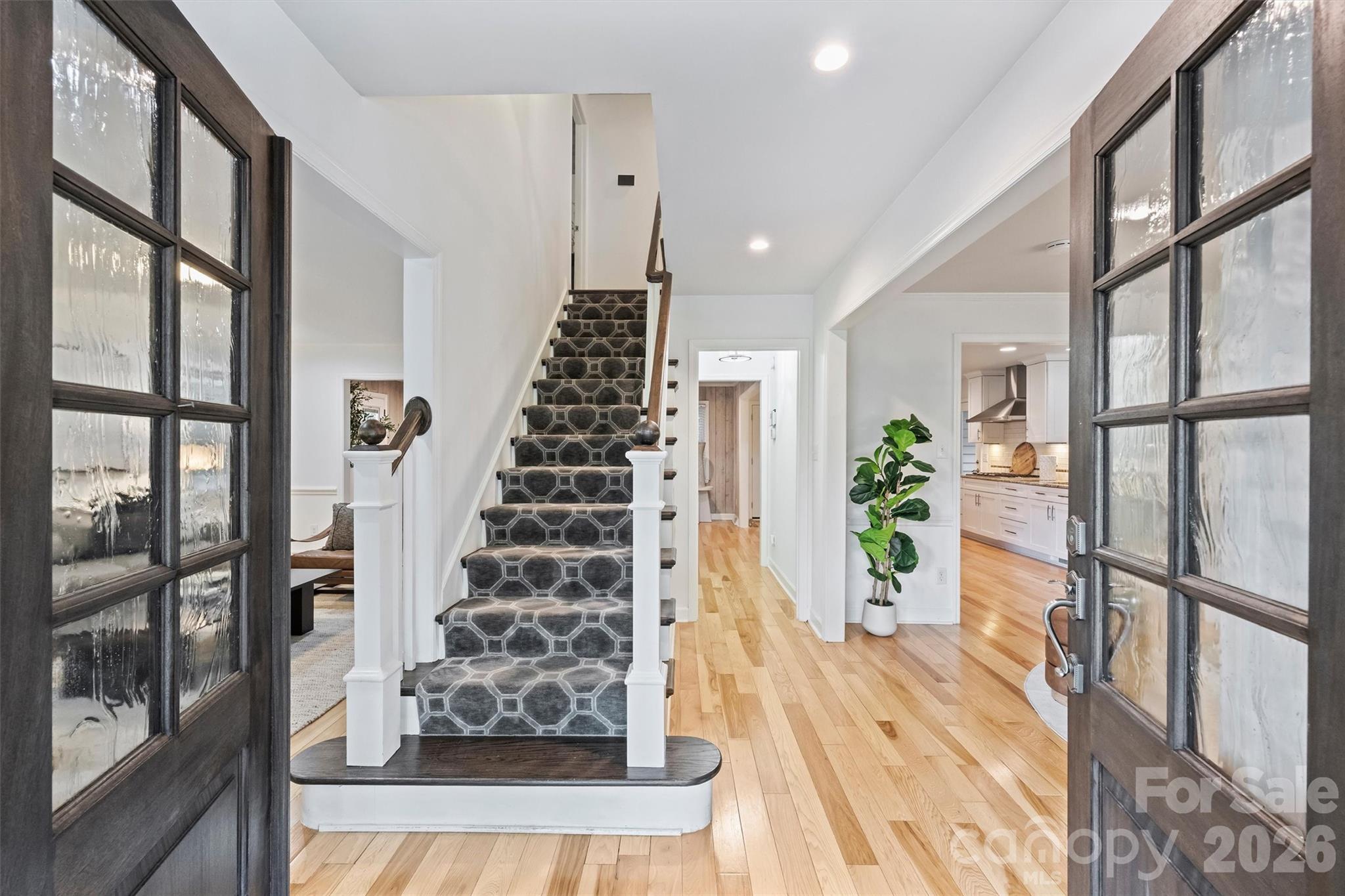 1506 Wandering Way Drive Property Photo 8