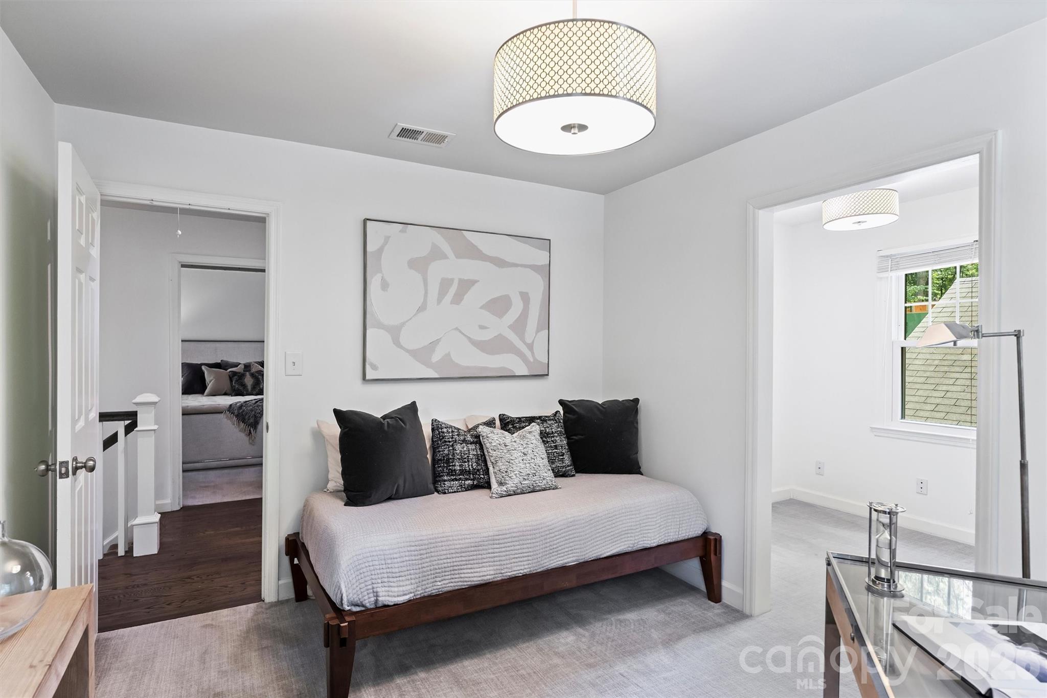 1506 Wandering Way Drive Property Photo 31