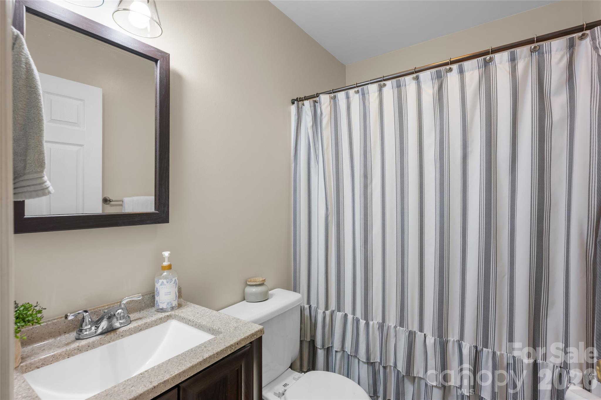 125 Round Mountain Road Property Photo 12