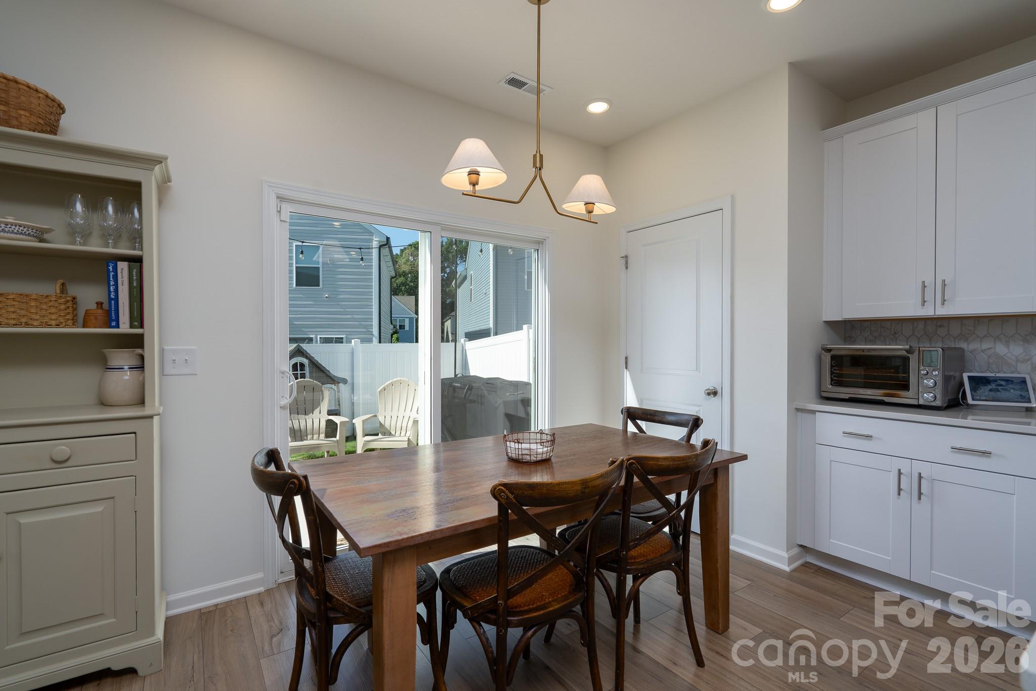 321 Fairchild Way Property Photo 8