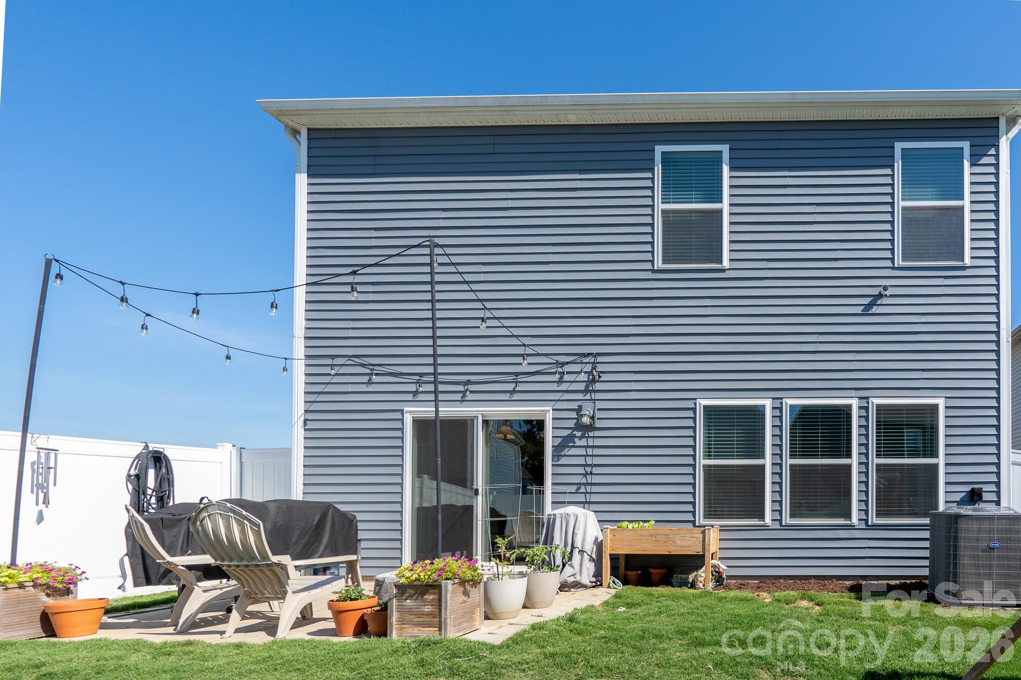 321 Fairchild Way Property Photo 28