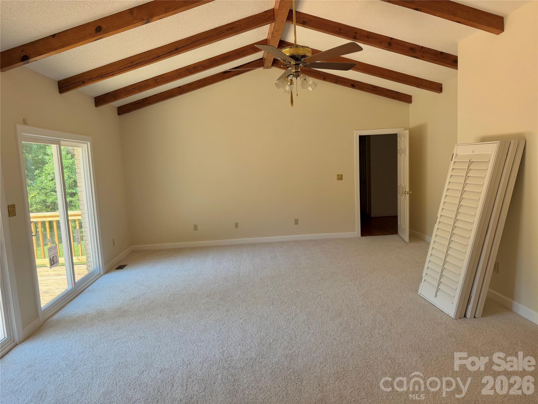 128 Temple Lane Property Photo 11