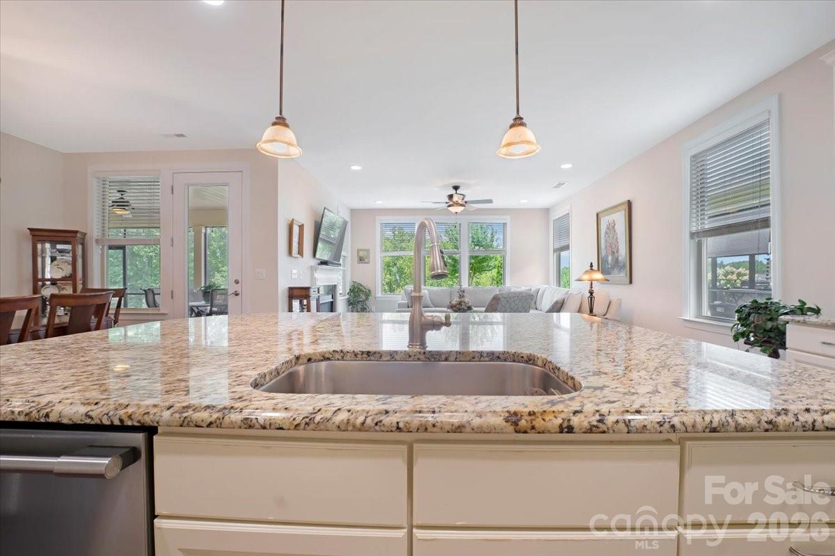 151 Johnson Manor Street Property Photo 24