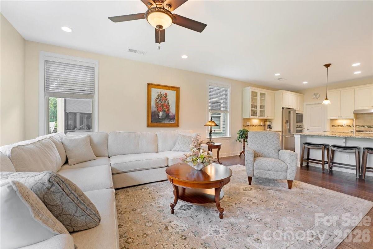 151 Johnson Manor Street Property Photo 28
