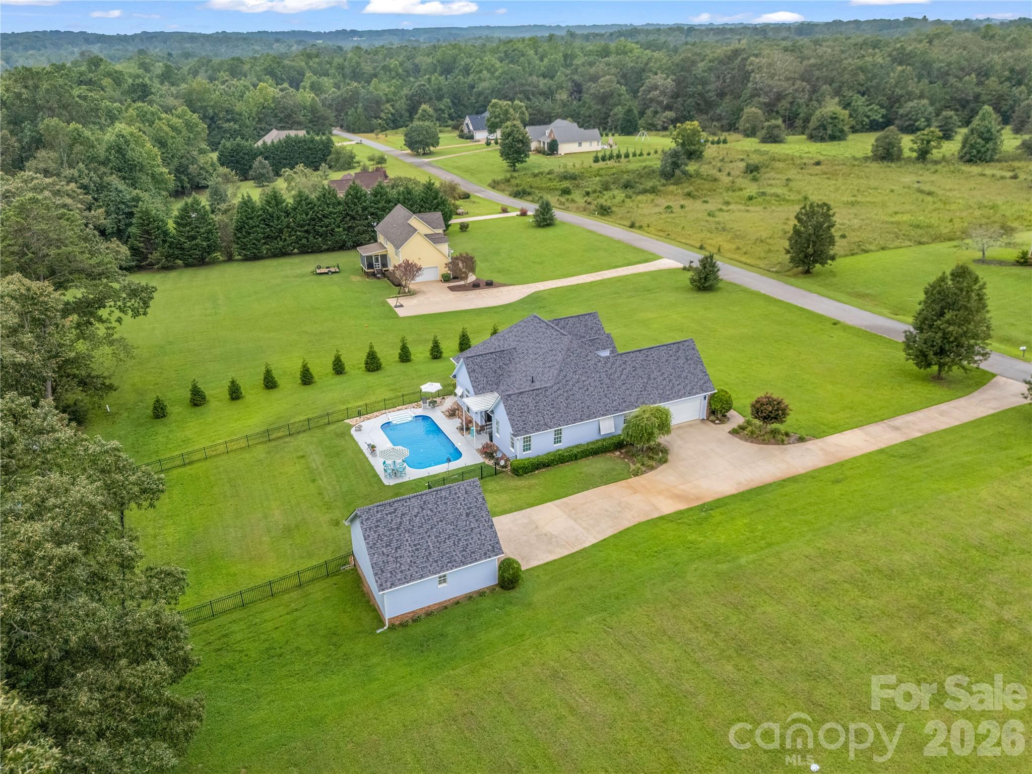 167 Green Meadows Drive Property Photo 43