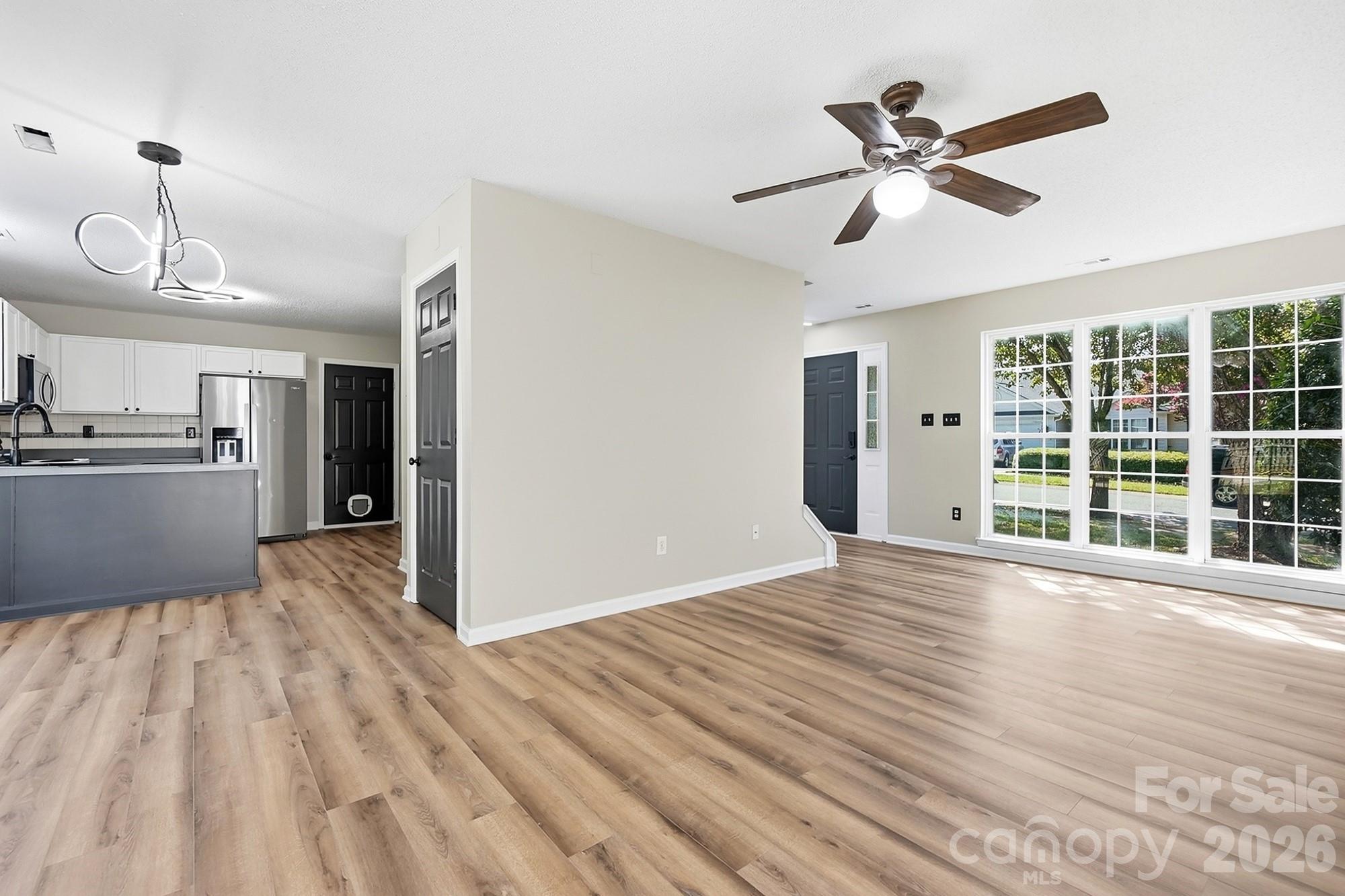 4015 Balsam Street Property Photo 10