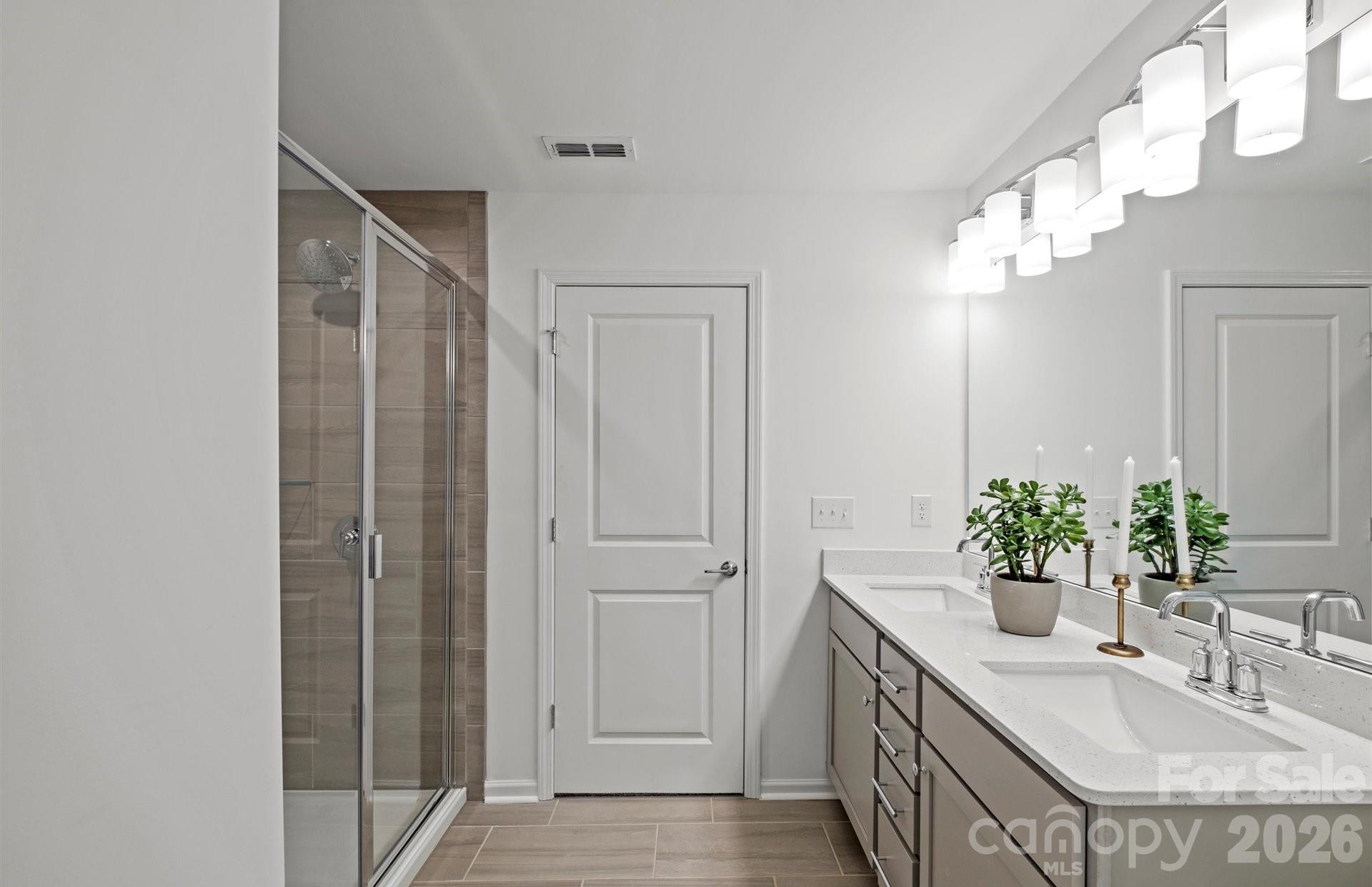 2020 Cobble Court Property Photo 7