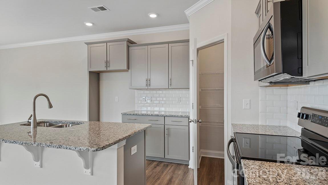 205 Valley Breeze Road Property Photo 7