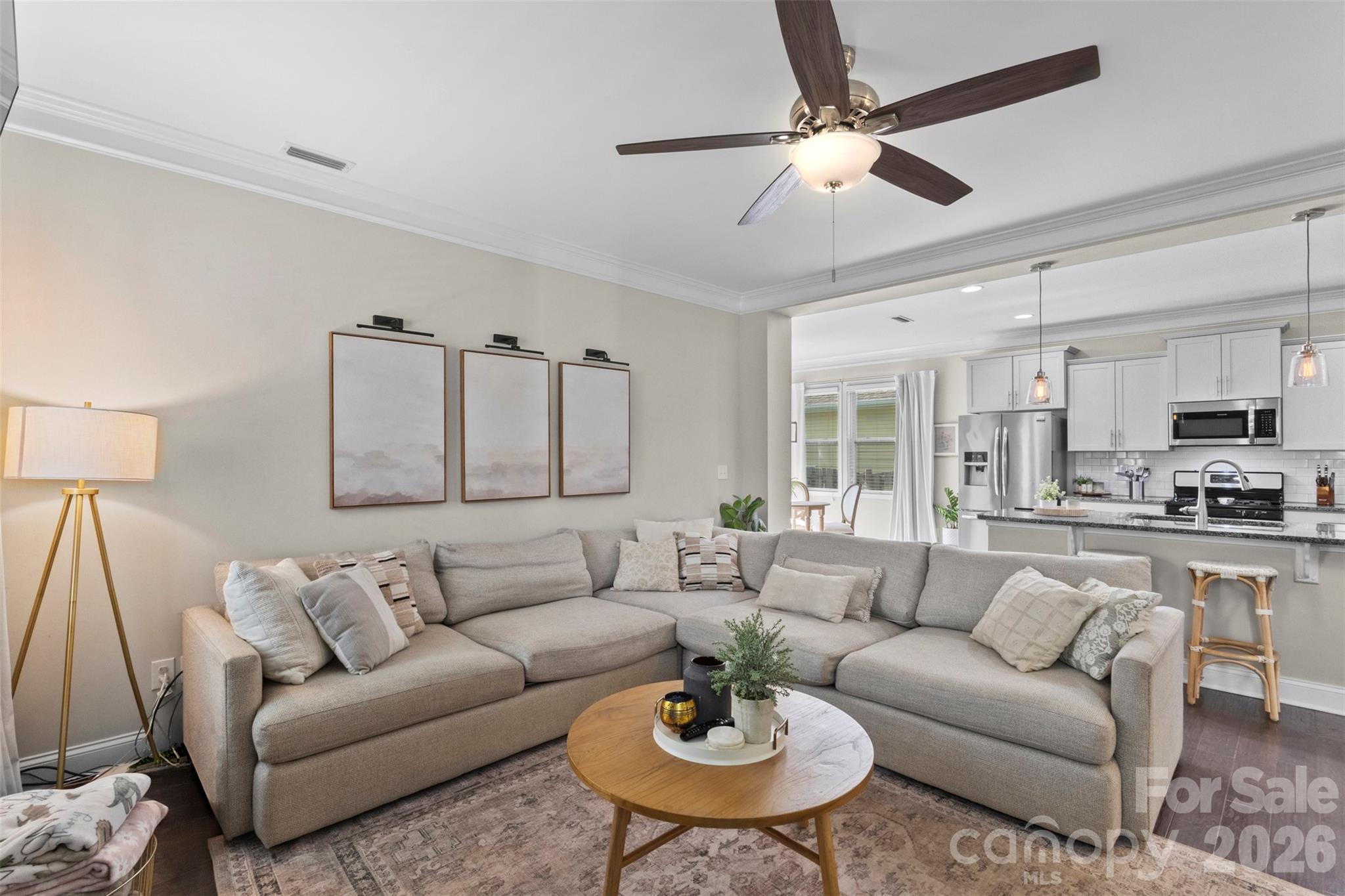 8224 Kalson Street Property Photo 8