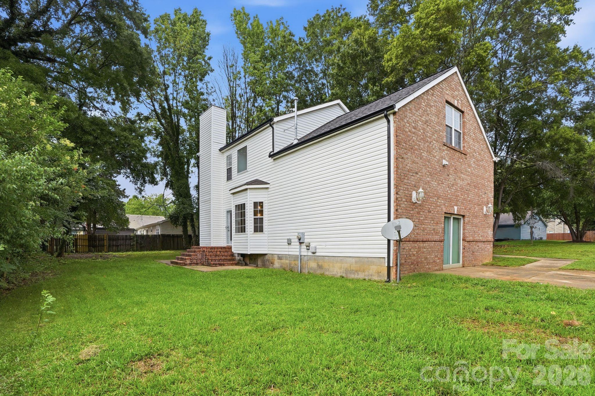 5846 Hanna Court Property Photo 29