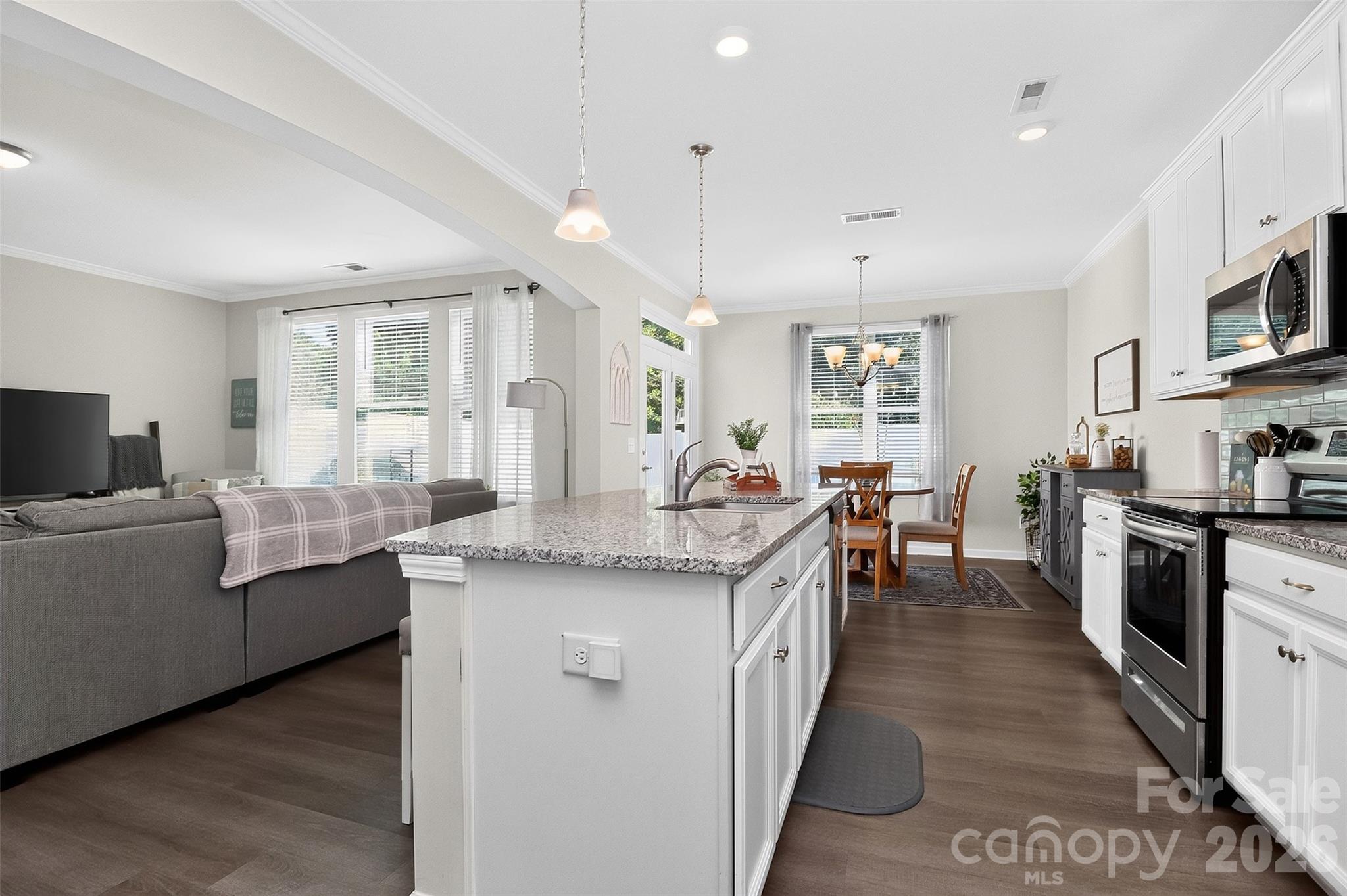 773 River Park Road Property Photo 15