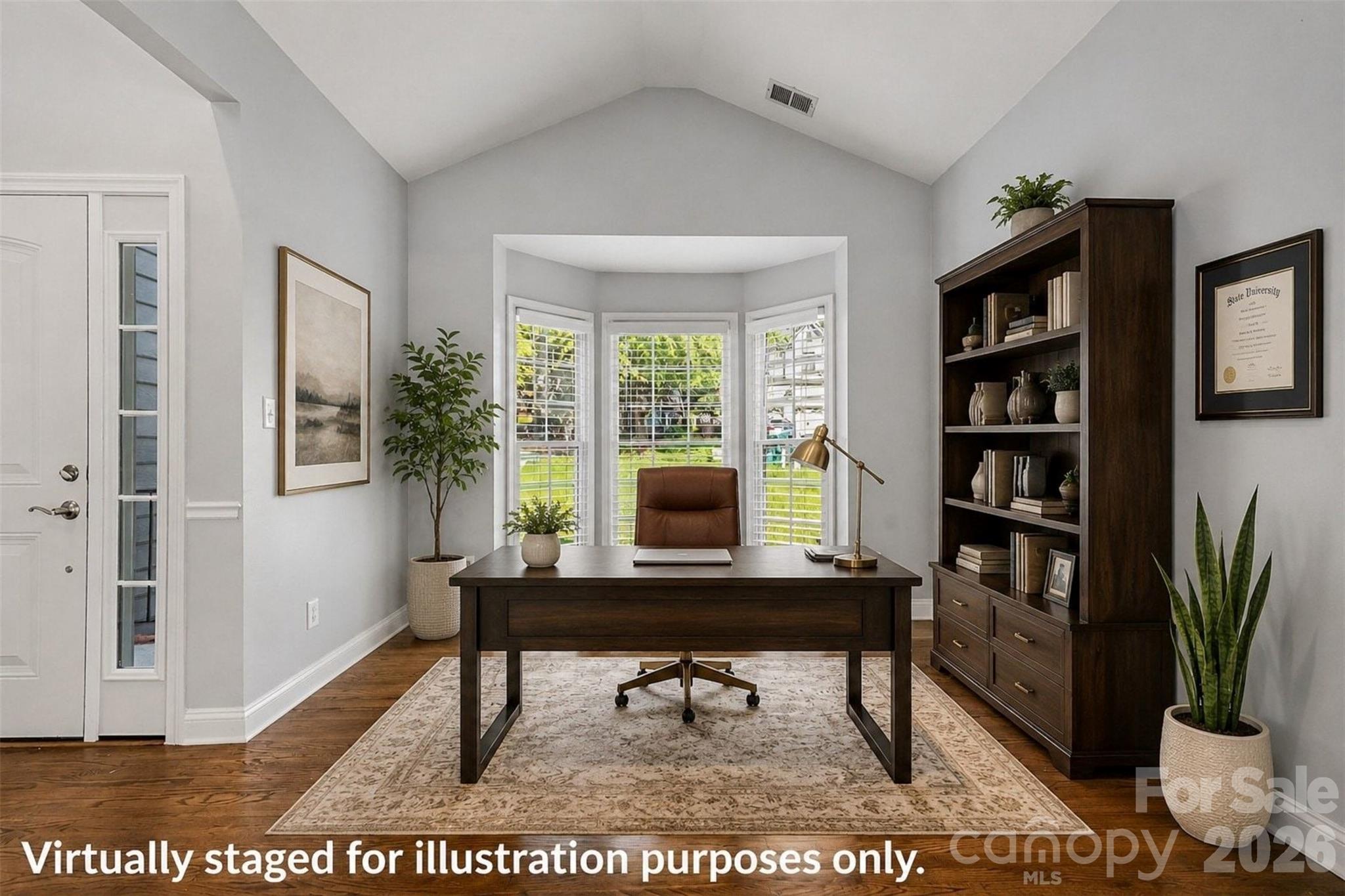 1926 Dunhill Drive Property Photo 8