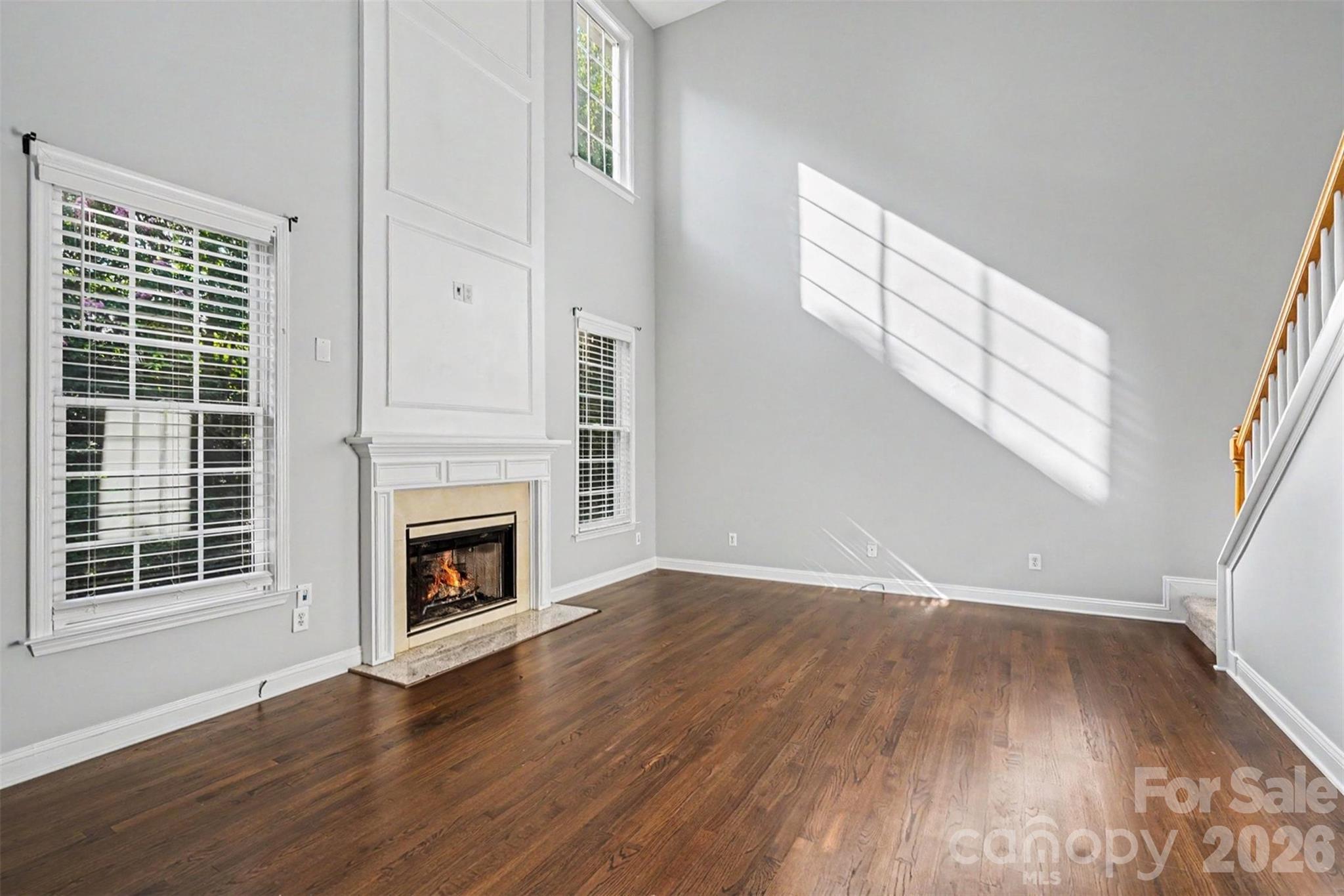 1926 Dunhill Drive Property Photo 14