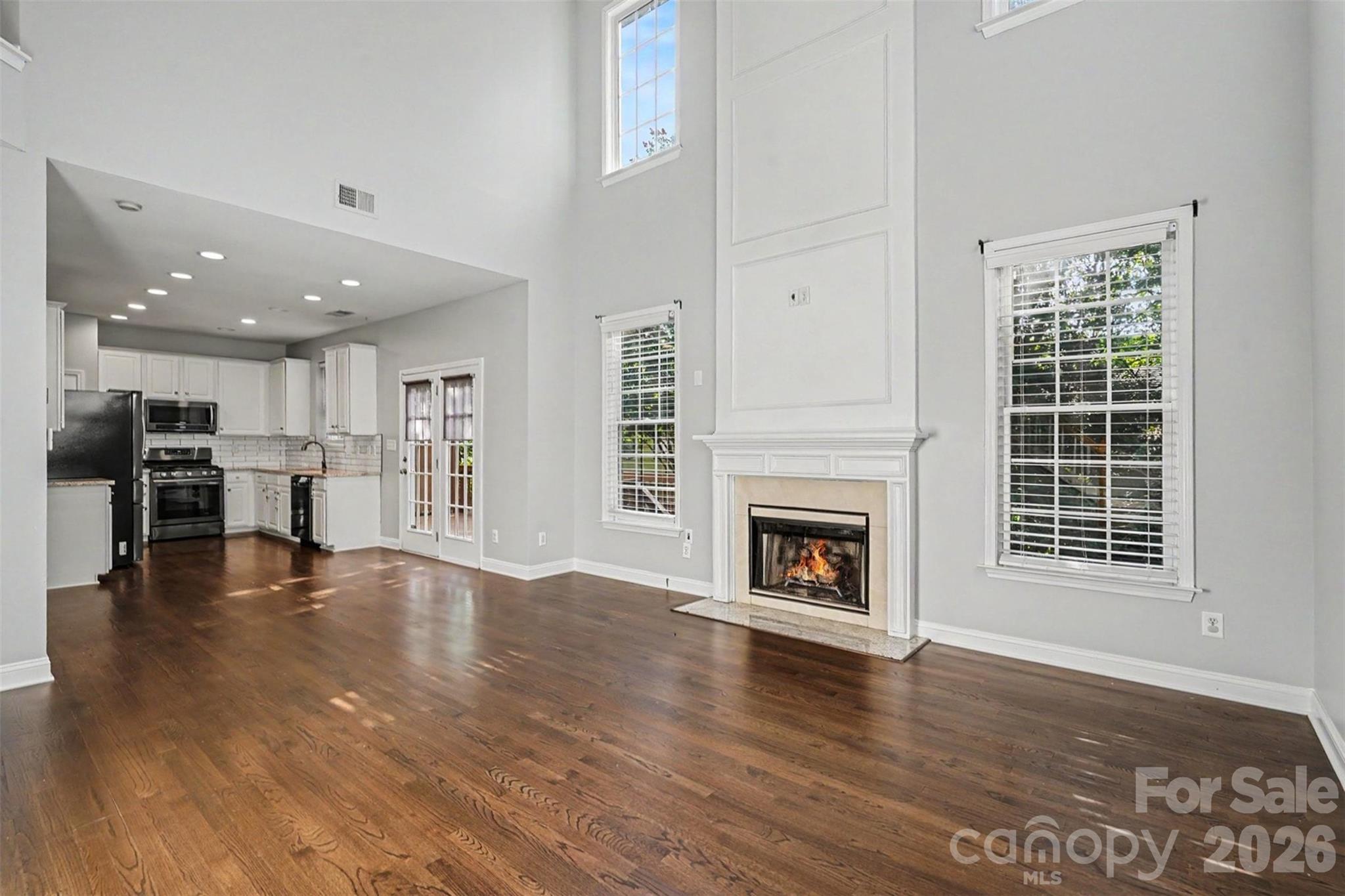 1926 Dunhill Drive Property Photo 15