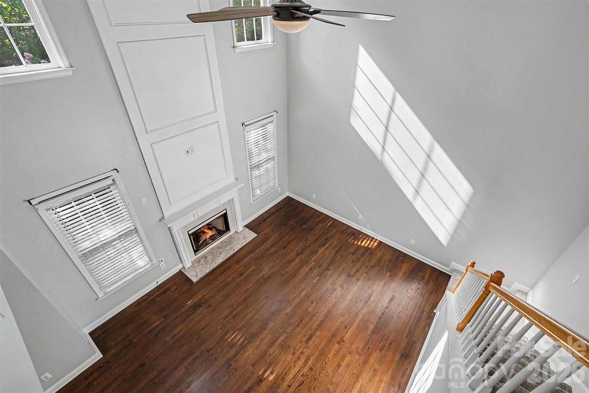 1926 Dunhill Drive Property Photo 16