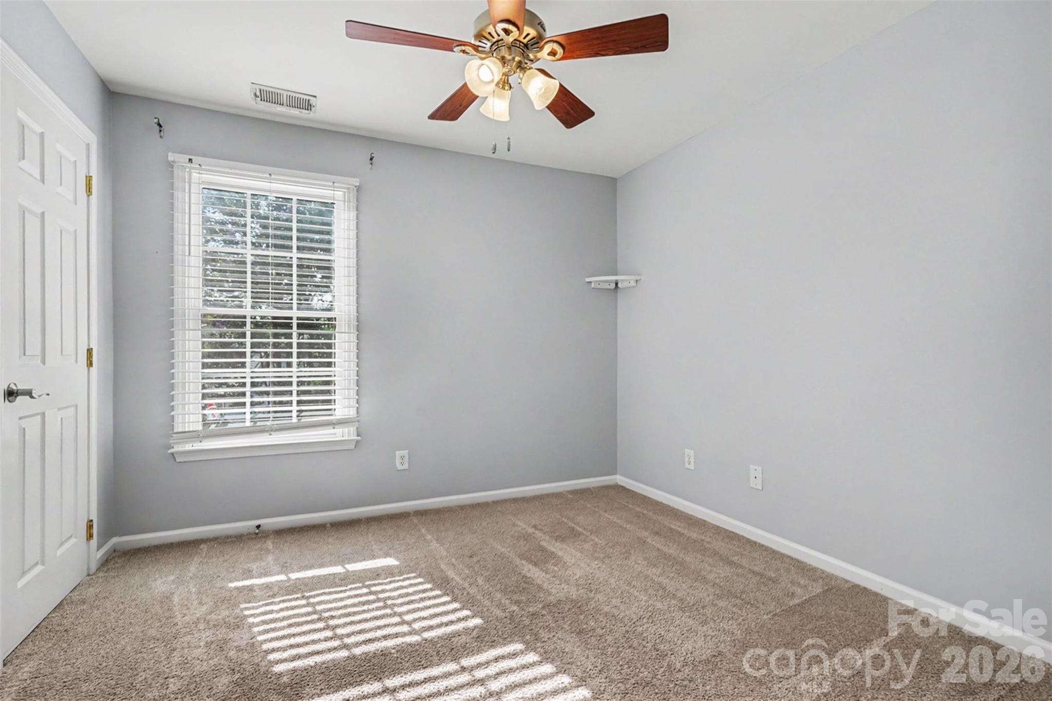 1926 Dunhill Drive Property Photo 28