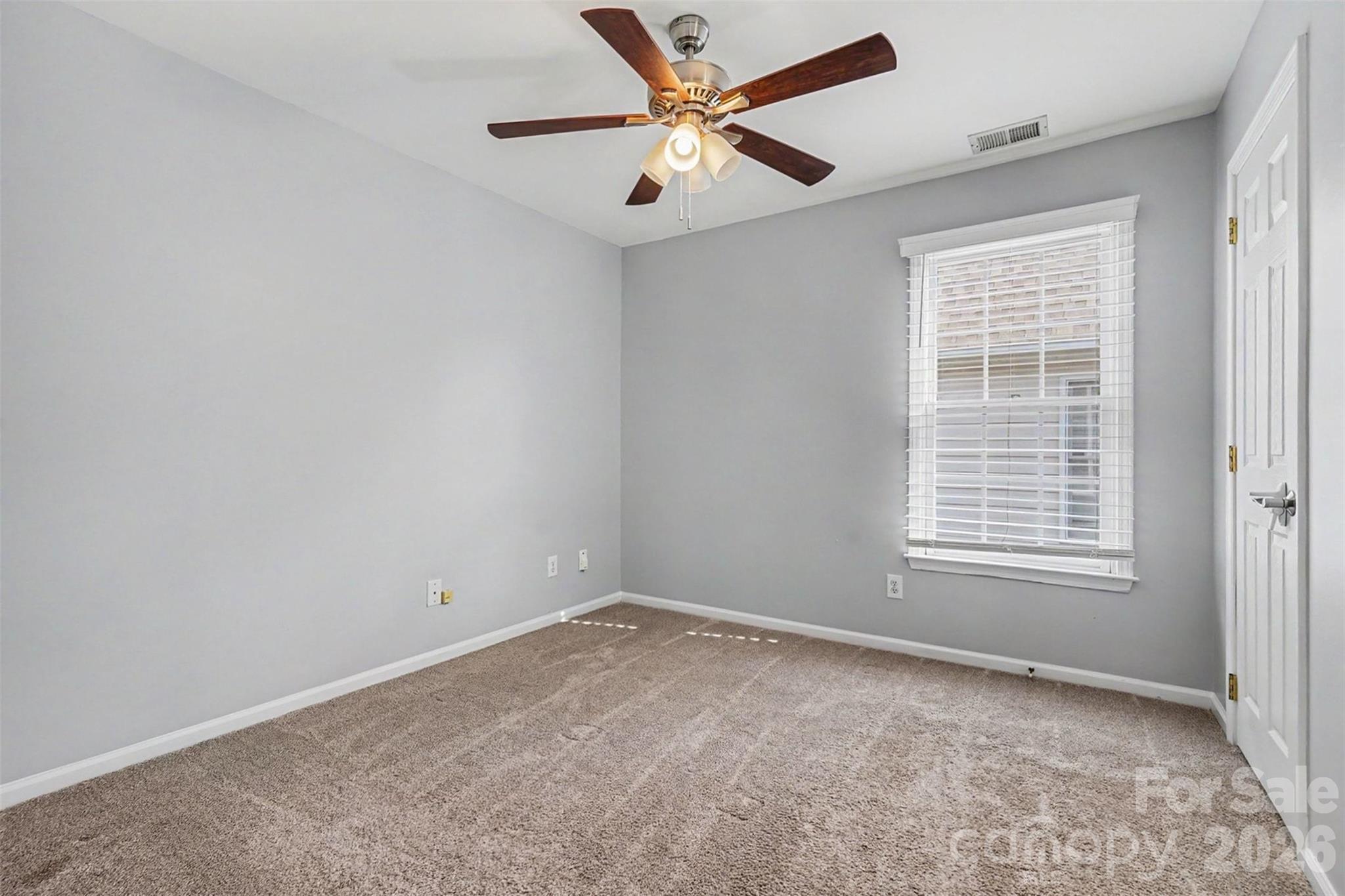 1926 Dunhill Drive Property Photo 32