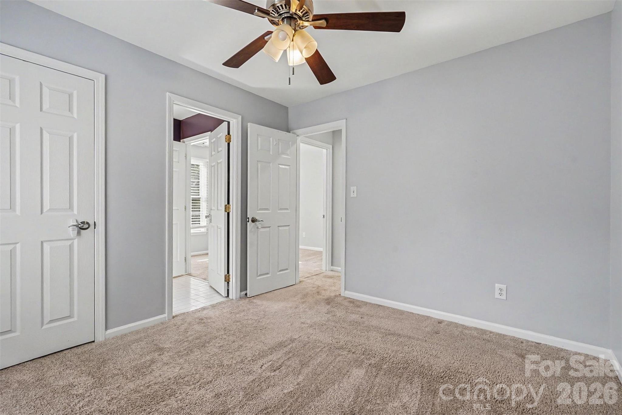 1926 Dunhill Drive Property Photo 33